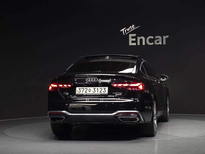 Audi A5 40 TDI Quattro Premium Sportback| 190к.с., снимка 4 - Автомобили и джипове - 56273075