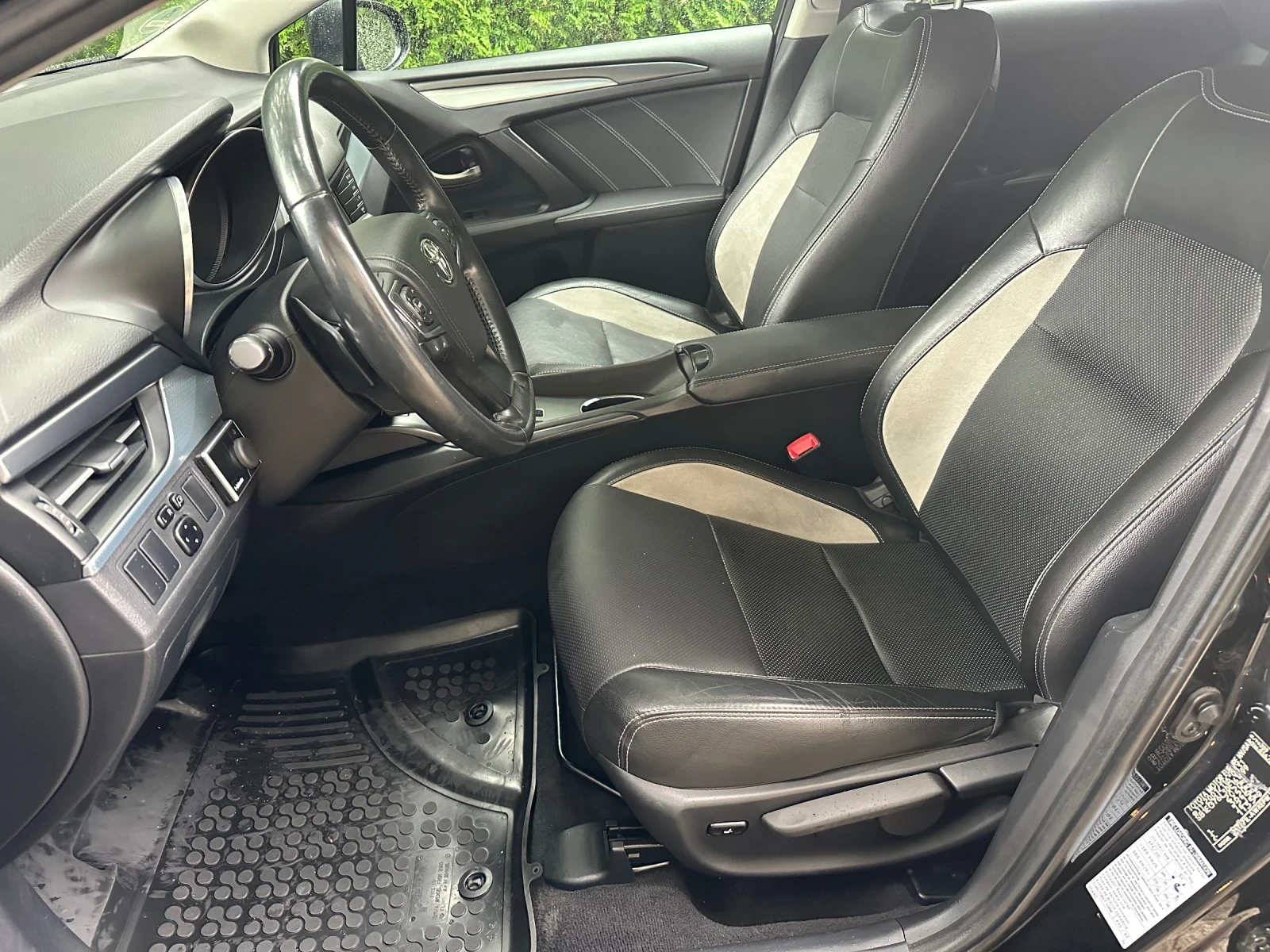 Toyota Avensis 1, 8Automatic Edition S+  | Mobile.bg   13