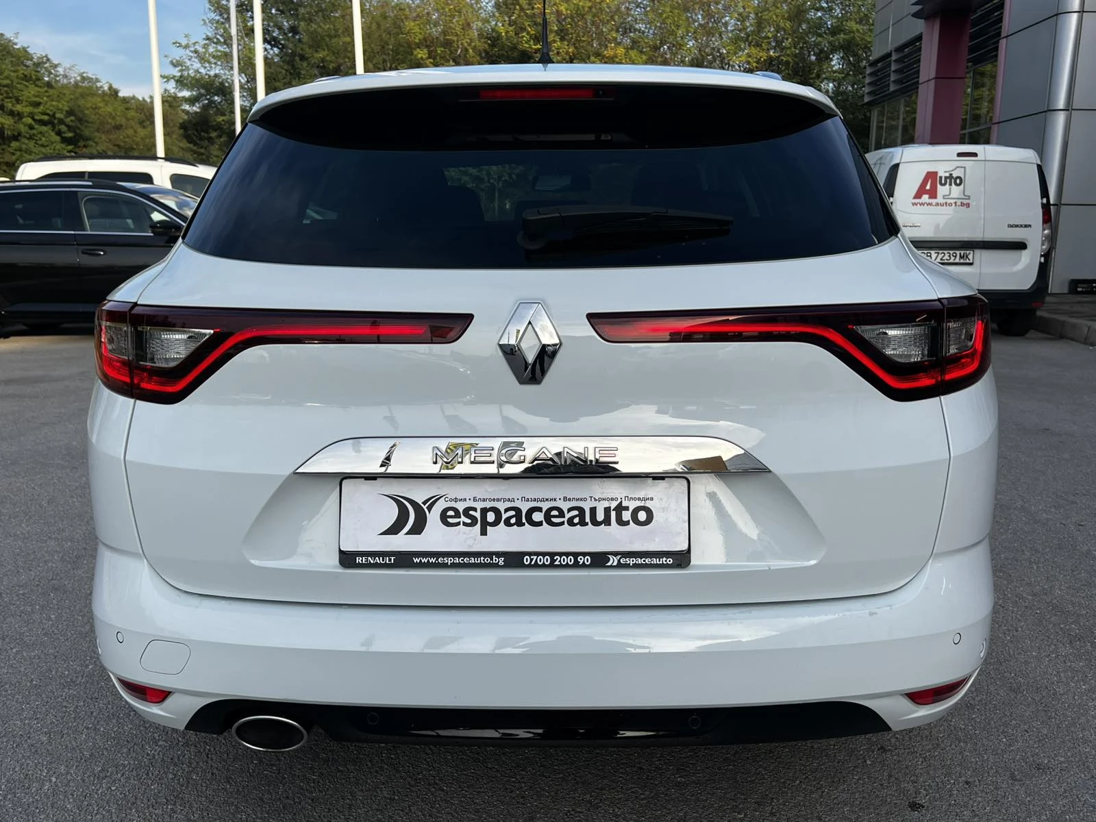 Renault Megane Grandtour BOSE EDITION 1.7 dCi / 150 к.с. / EDC - изображение 5