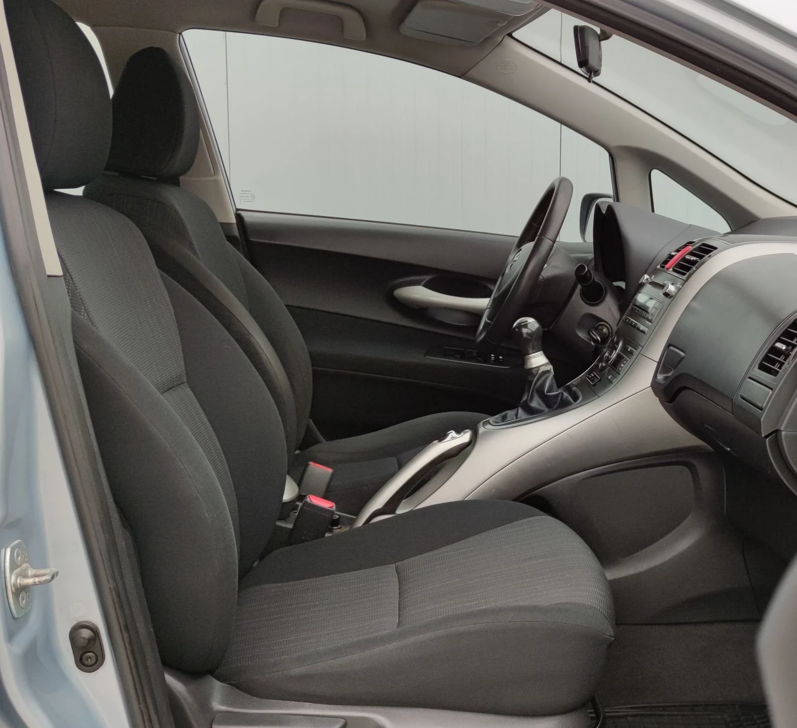 Toyota Auris 1.4VVT-I | Mobile.bg — изображение 12