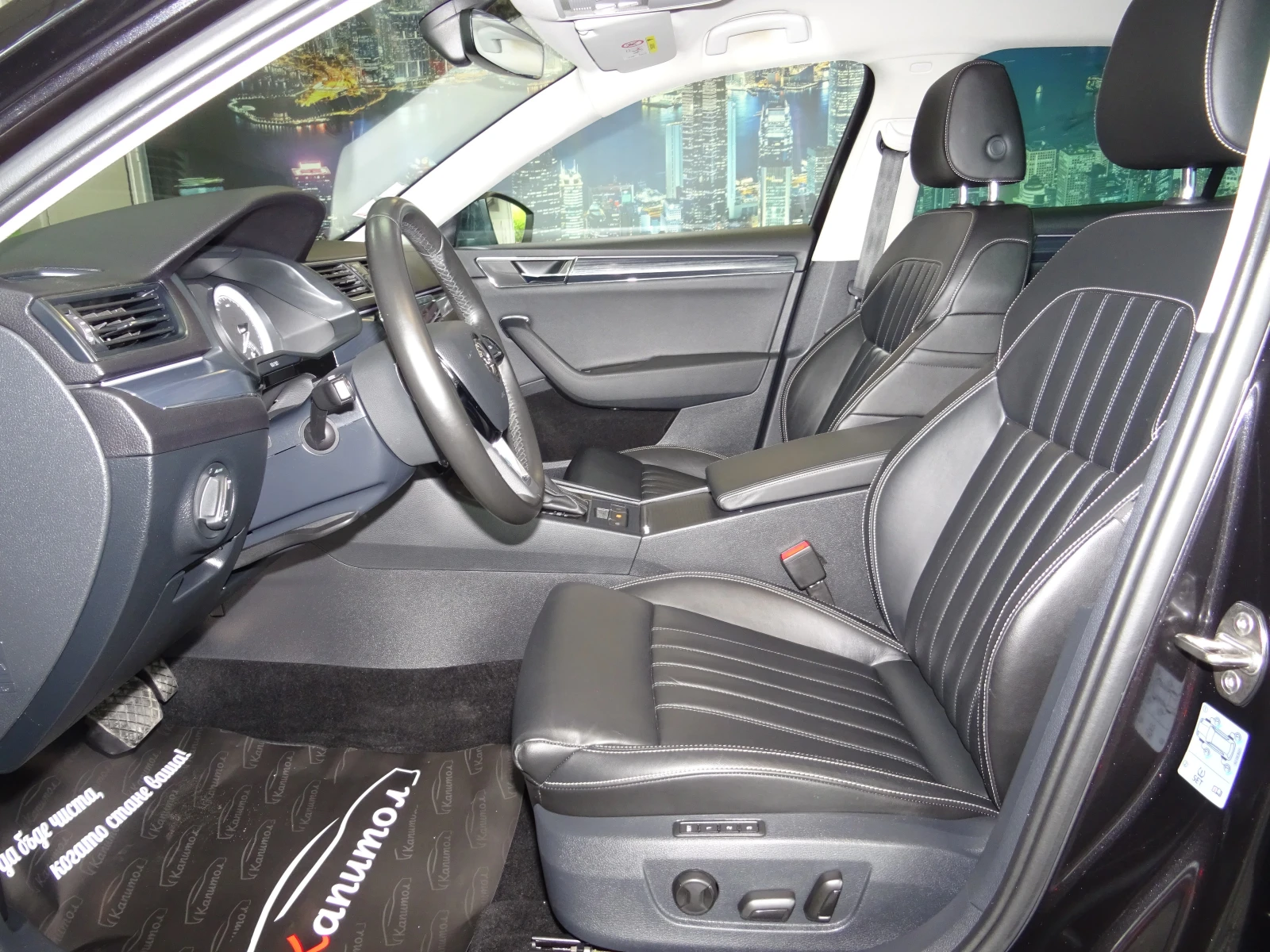 Skoda Superb 2.0TDI STYLE 7 DSG 150 - изображение 7