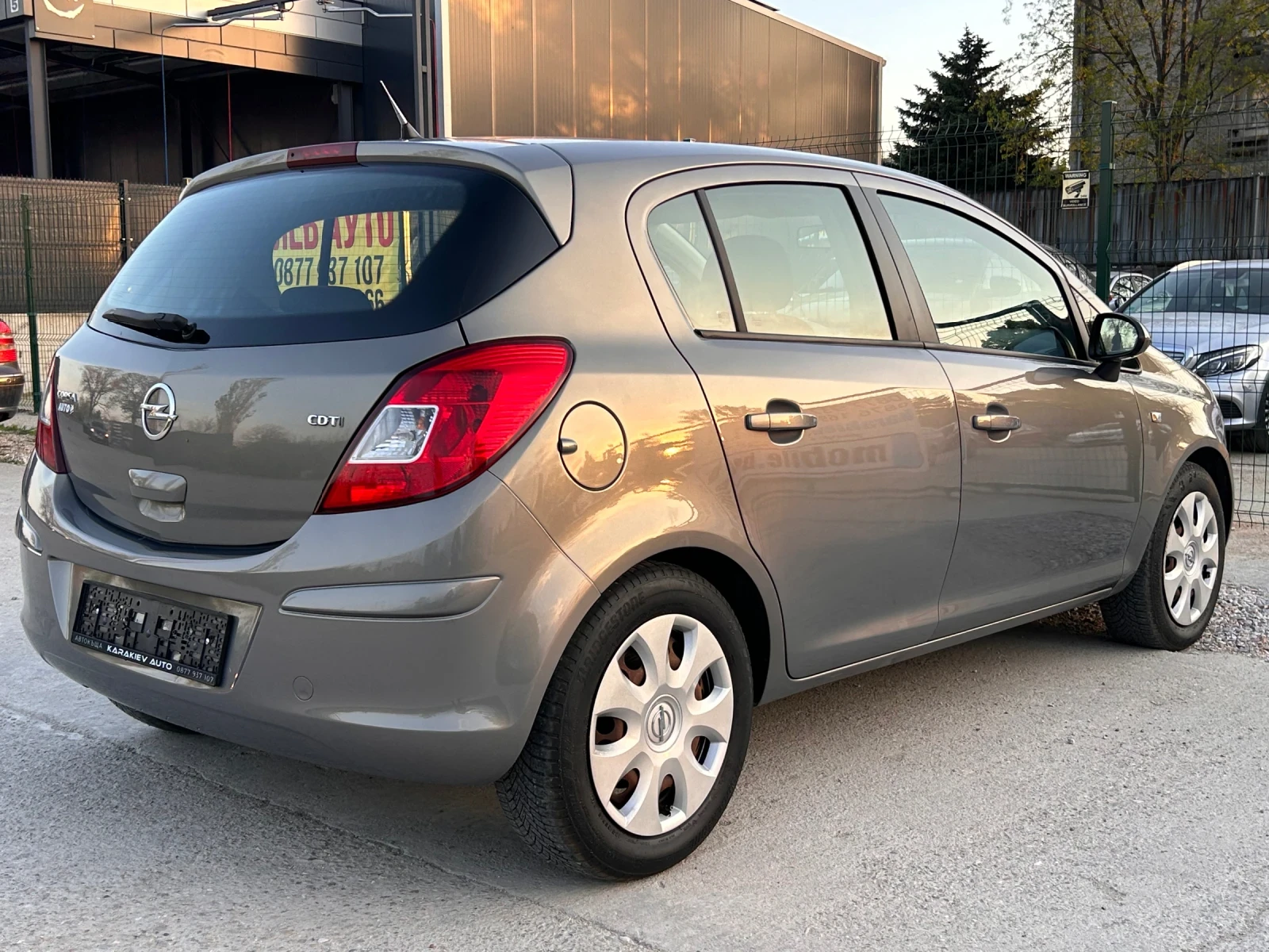 Opel Corsa  - изображение 6