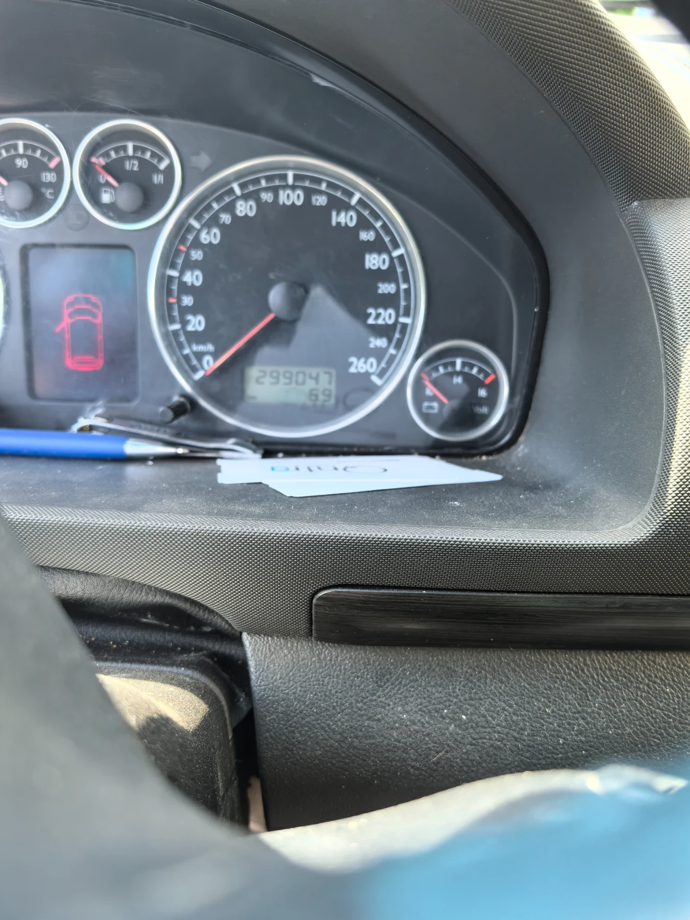 Seat Alhambra Миниван - изображение 8