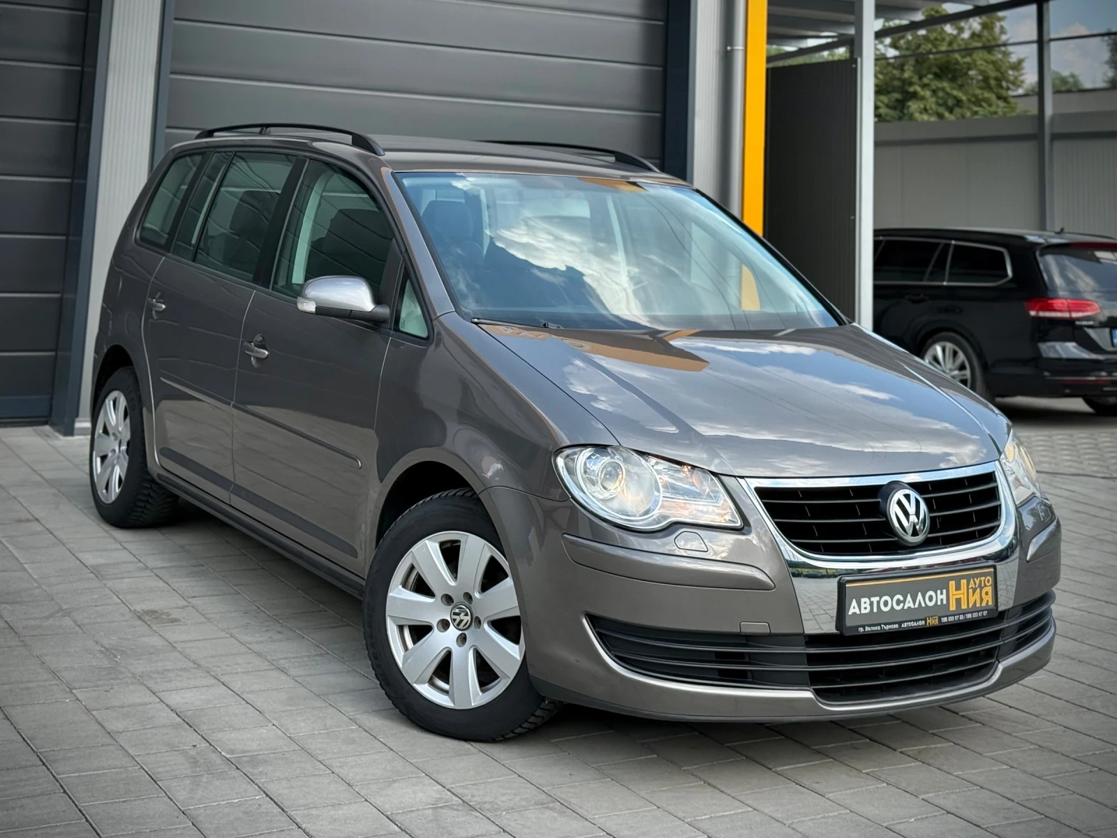 VW Touran 2.0TDI * BMM* Xenon* Подгрев*  - изображение 3