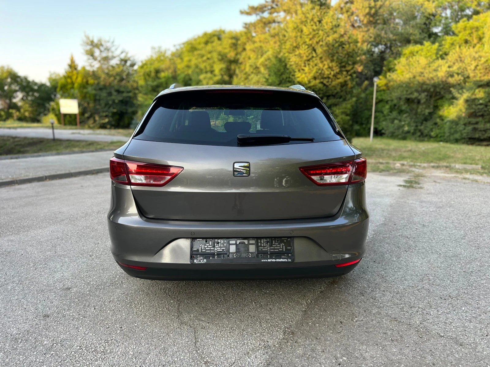 Seat Leon 1.6TDI  FR FULL LED  - изображение 4