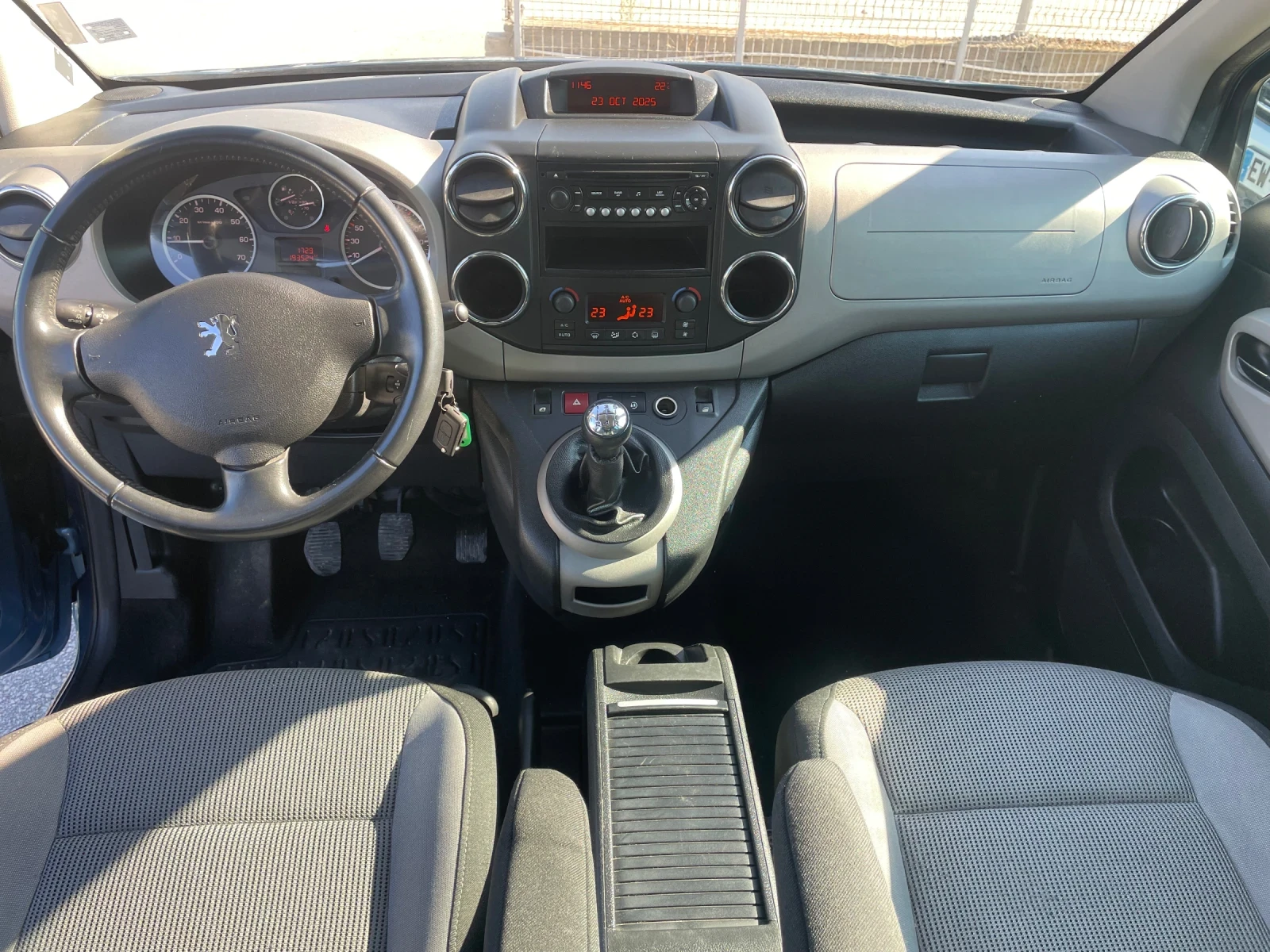 Peugeot Partner Tepee - изображение 9