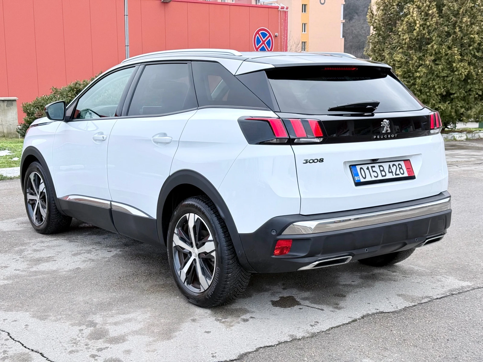 Peugeot 3008 1.6BlueHDI* 120k.c.ALLURE* Euro6* Автоматик* ЛИЗИН - изображение 2