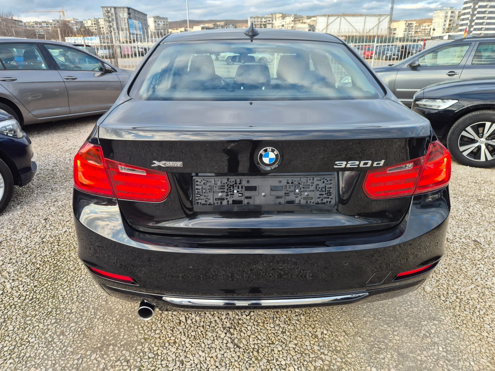 BMW 320 2.0 Luxury 4x4 - изображение 5