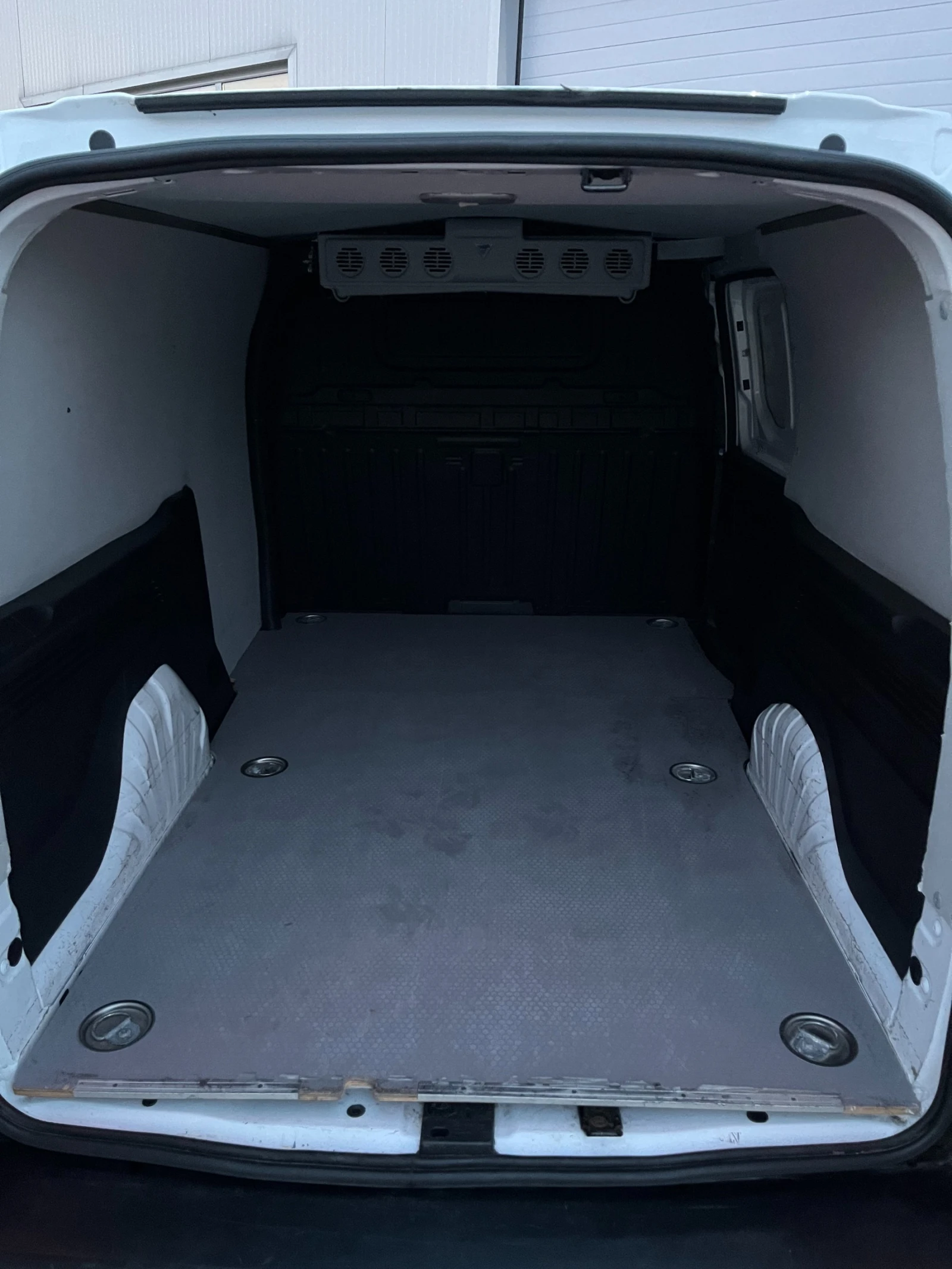 Opel Combo 1.5 CDTI MAXI-XL хладилен Цена с ДДС, снимка 8 - Автомобили и джипове - 53841471