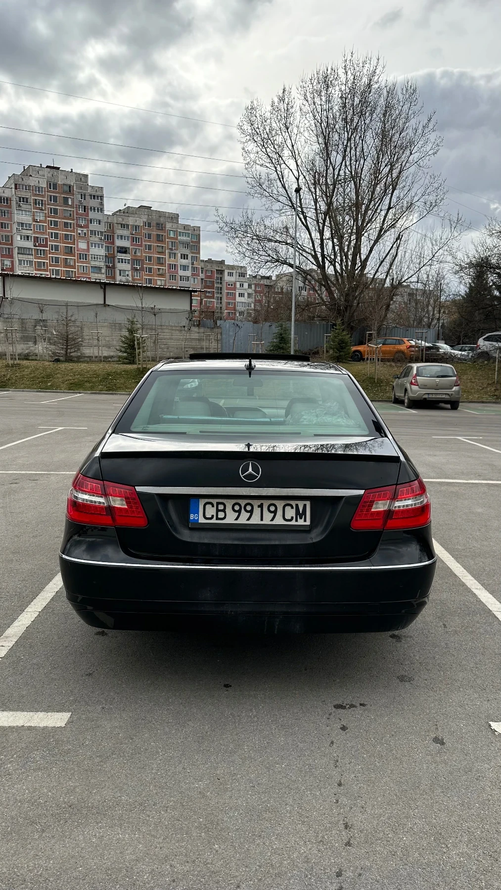 Mercedes-Benz E 220 CDI, снимка 5 - Автомобили и джипове - 53904538