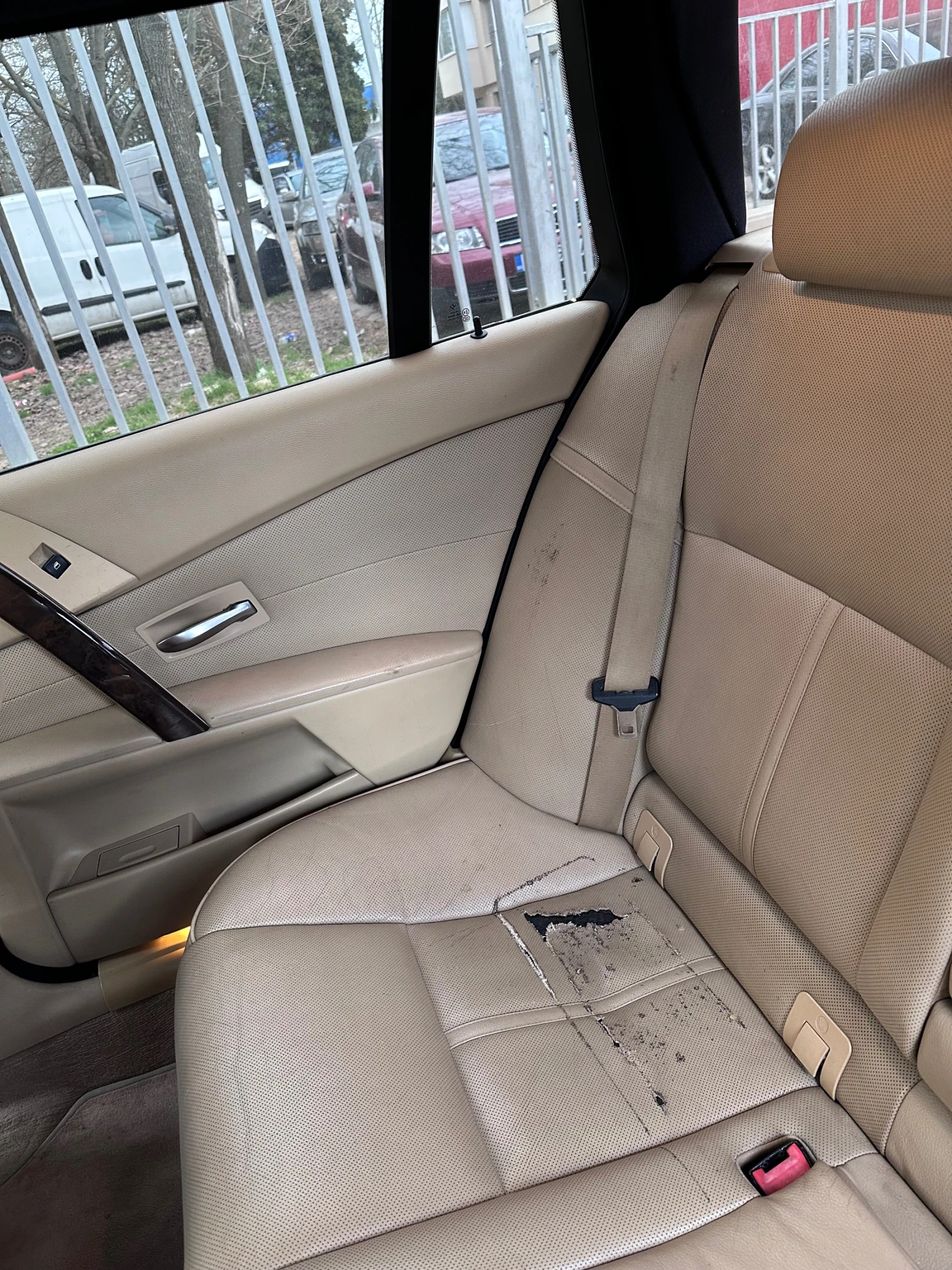 BMW 530 E61, снимка 12 - Автомобили и джипове - 53965576