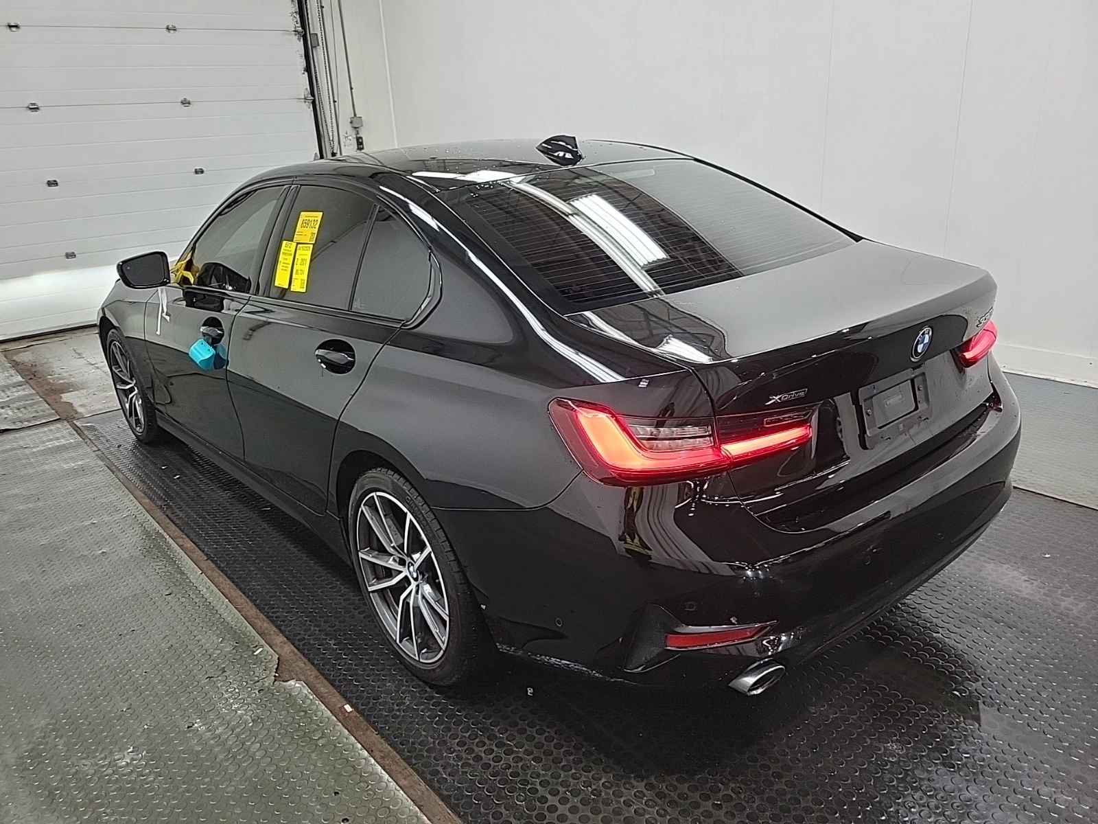 BMW 330 XDRIVE30I* * CARFAX * * АВТО КРЕДИТ * * , снимка 3 - Автомобили и джипове - 54206646