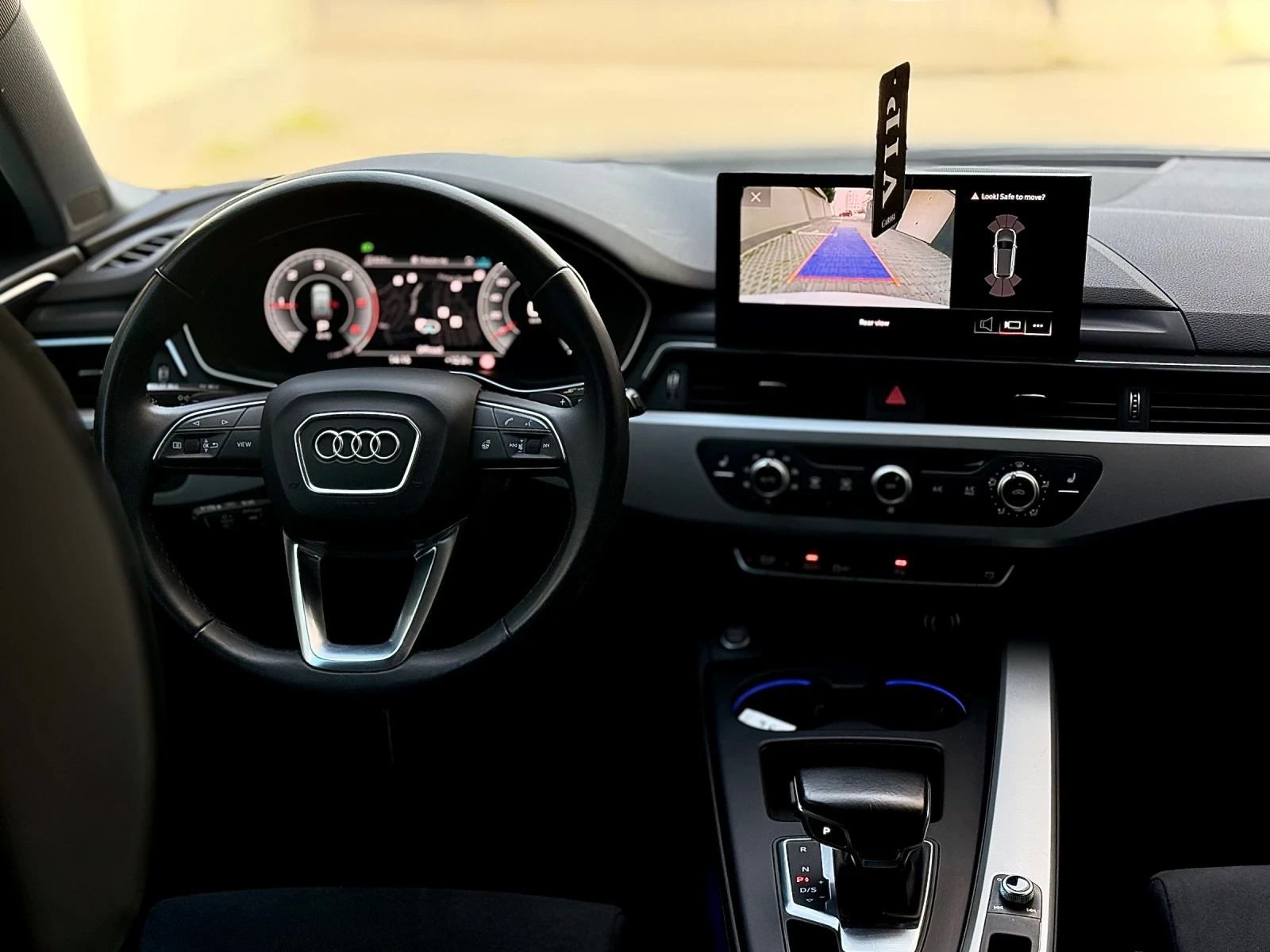 Audi A4 2.0TDI, снимка 9 - Автомобили и джипове - 54291072