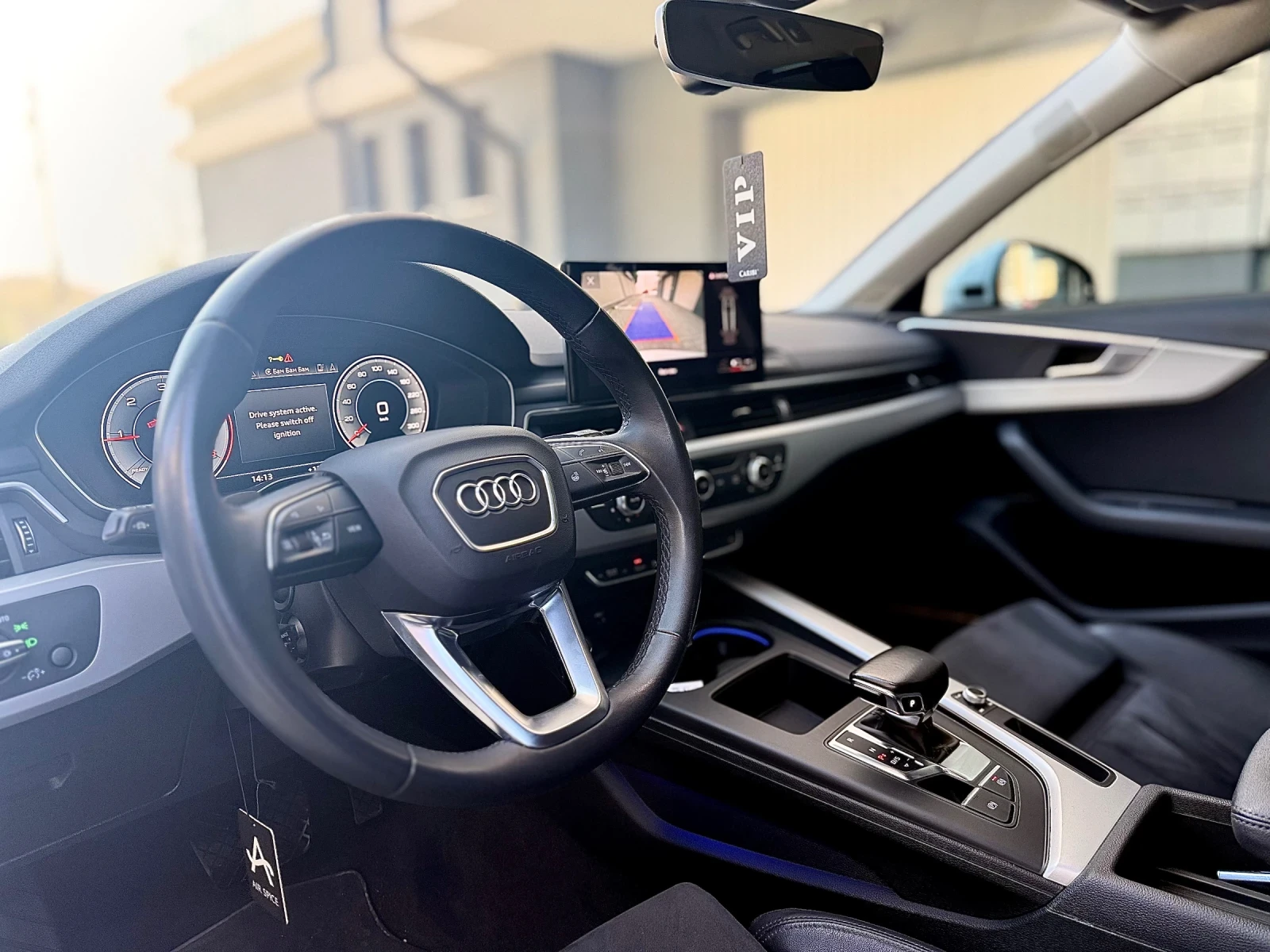 Audi A4 2.0TDI, снимка 6 - Автомобили и джипове - 54291072