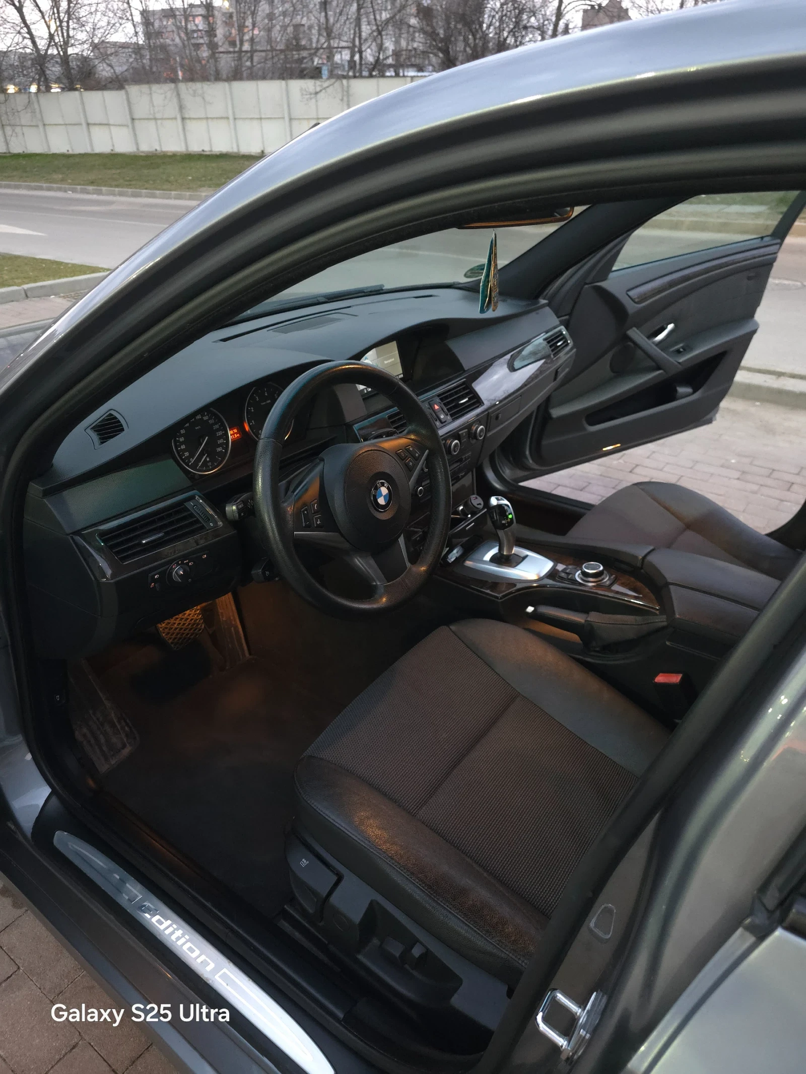 BMW 530, снимка 9 - Автомобили и джипове - 54431141
