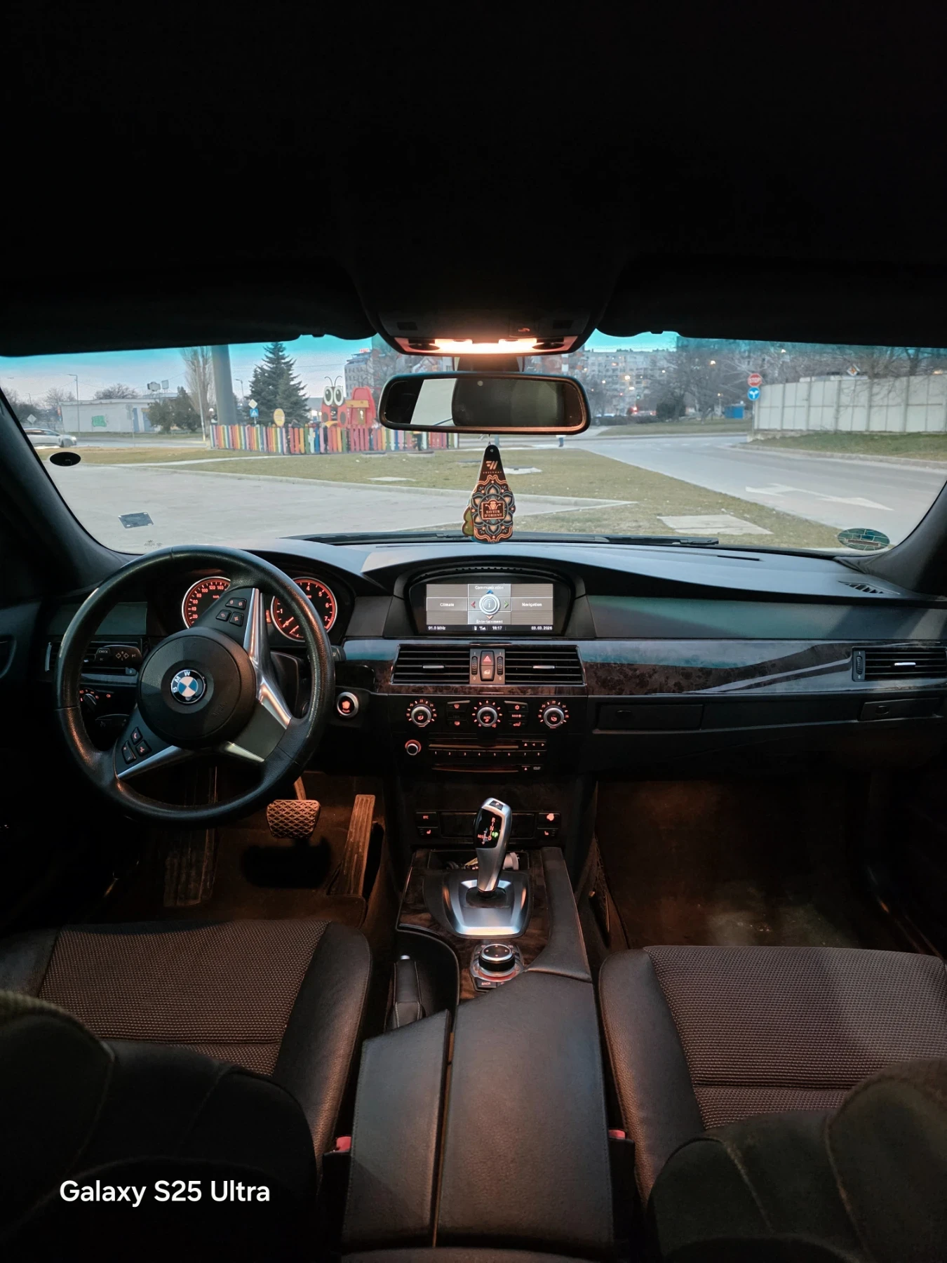 BMW 530, снимка 7 - Автомобили и джипове - 54431141