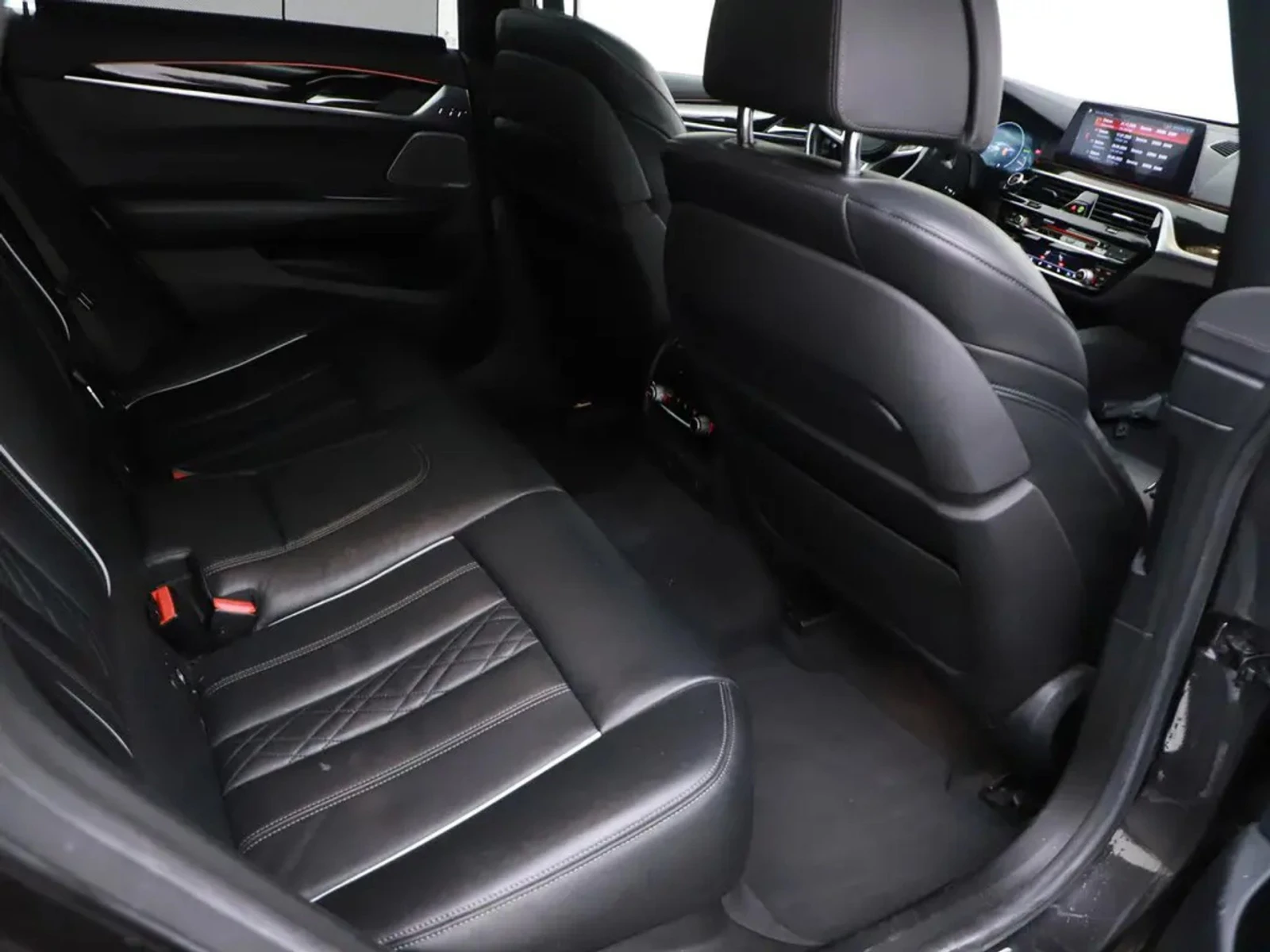 BMW 6 GT, снимка 14 - Автомобили и джипове - 54505662