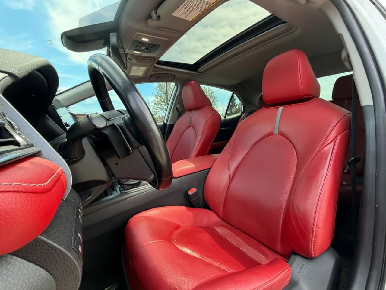 Toyota Camry * Hybrid XSE * АВТОКРЕДИТ БЕЗ ПЪРВОНАЧАЛНА ВНОСКА, снимка 9 - Автомобили и джипове - 54605270