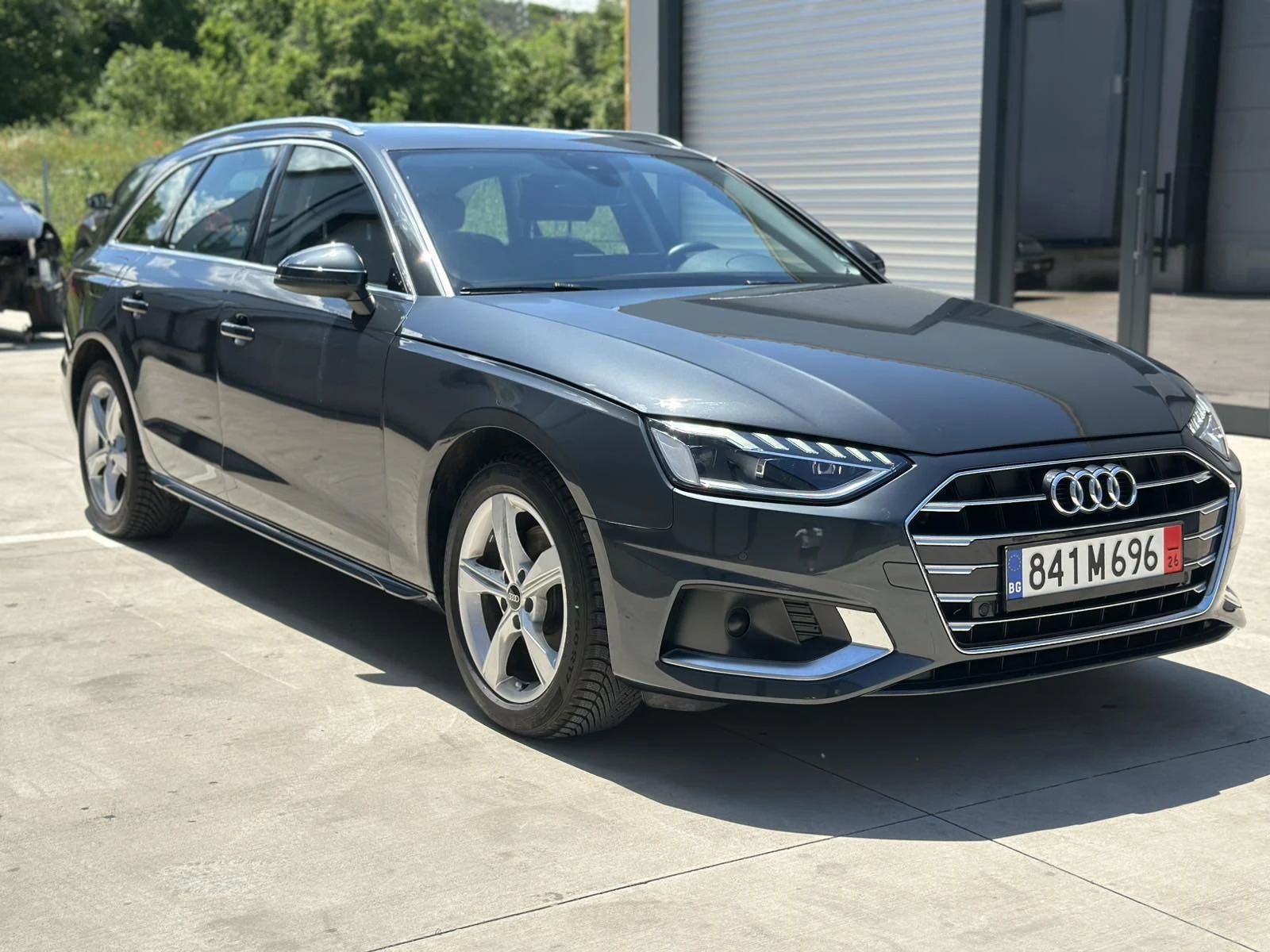 Audi A4  2.0 TDI 45 000КМ, снимка 2 - Автомобили и джипове - 54625435