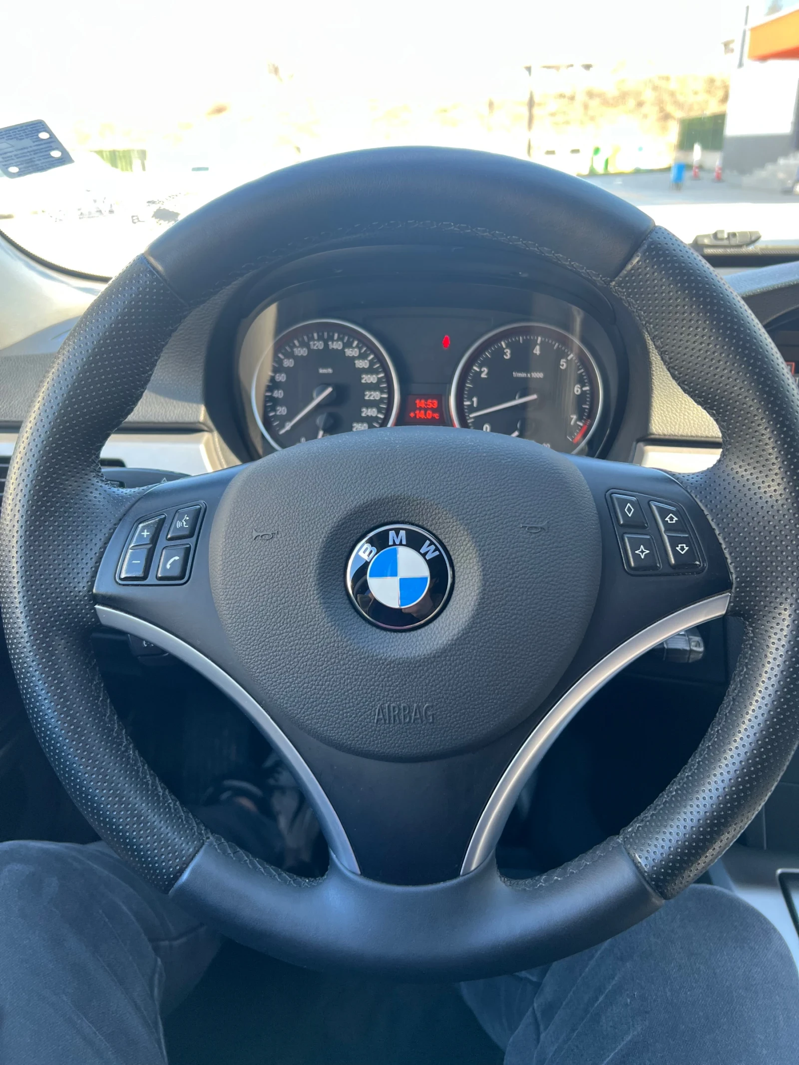 BMW 325 Xdrive , снимка 5 - Автомобили и джипове - 55130465