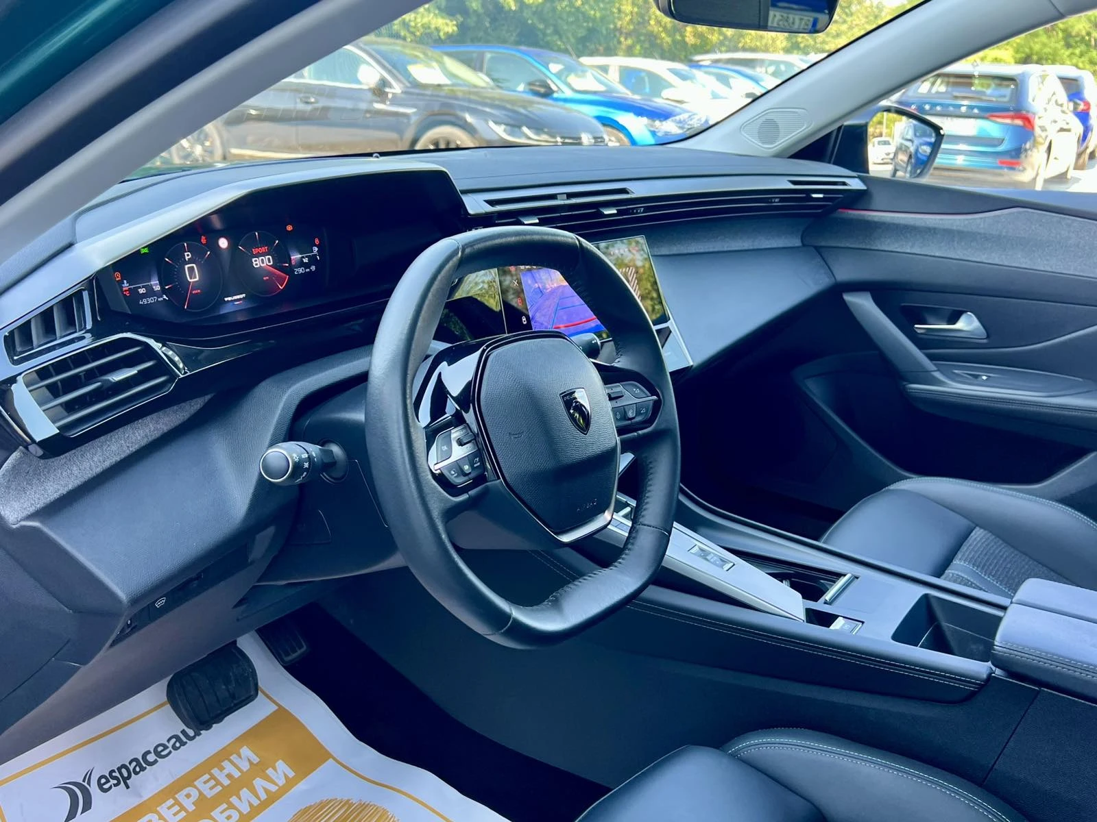 Peugeot 308 SW ALLURE / 1.5 BlueHDi / 130 к.с. / EAT8 / AGR, снимка 8 - Автомобили и джипове - 55412188
