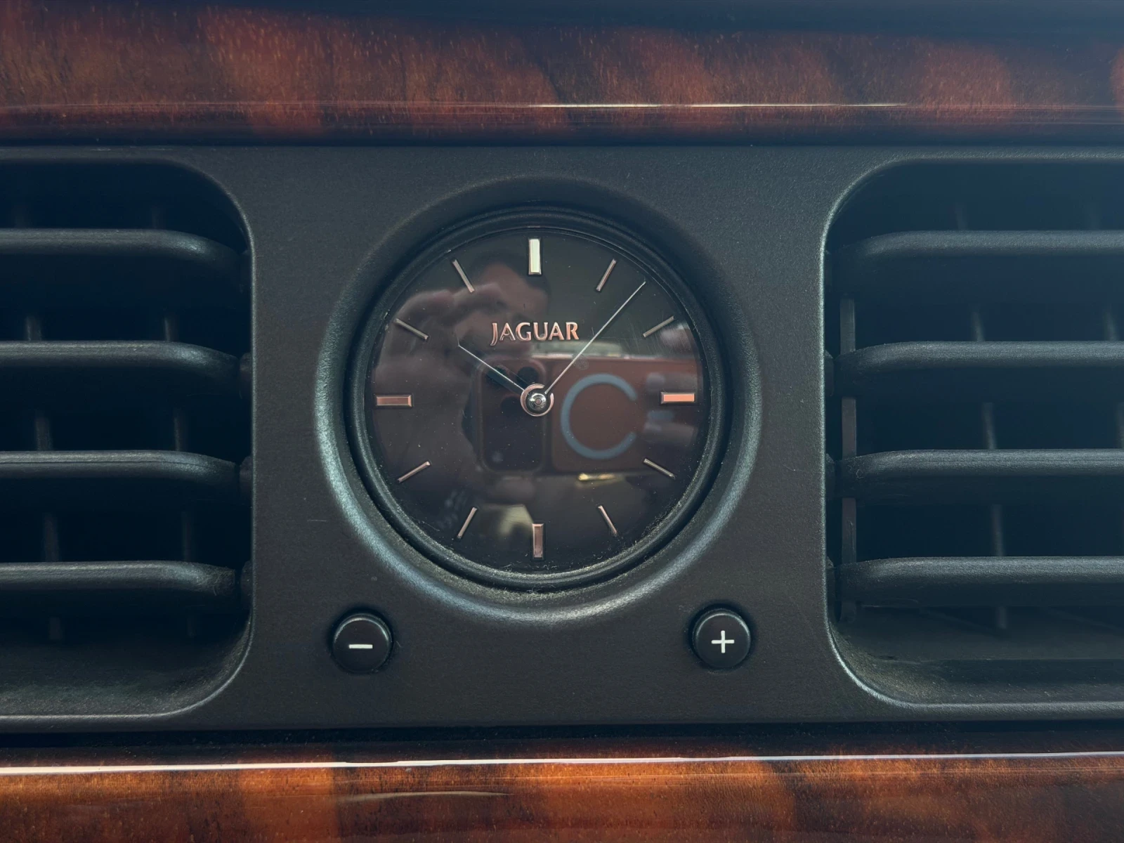 Jaguar Xj 8 Executive V8, снимка 16 - Автомобили и джипове - 55977776