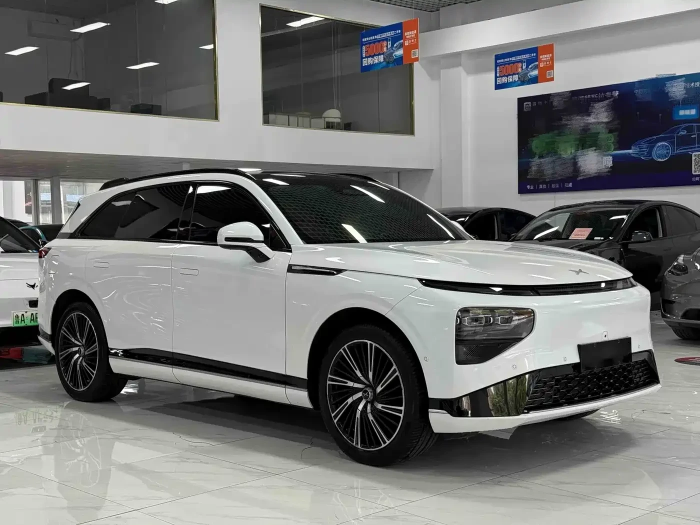 Xpeng G9 PRO | �������� | 360 ������ |  | Mobile.bg � ����������� 3