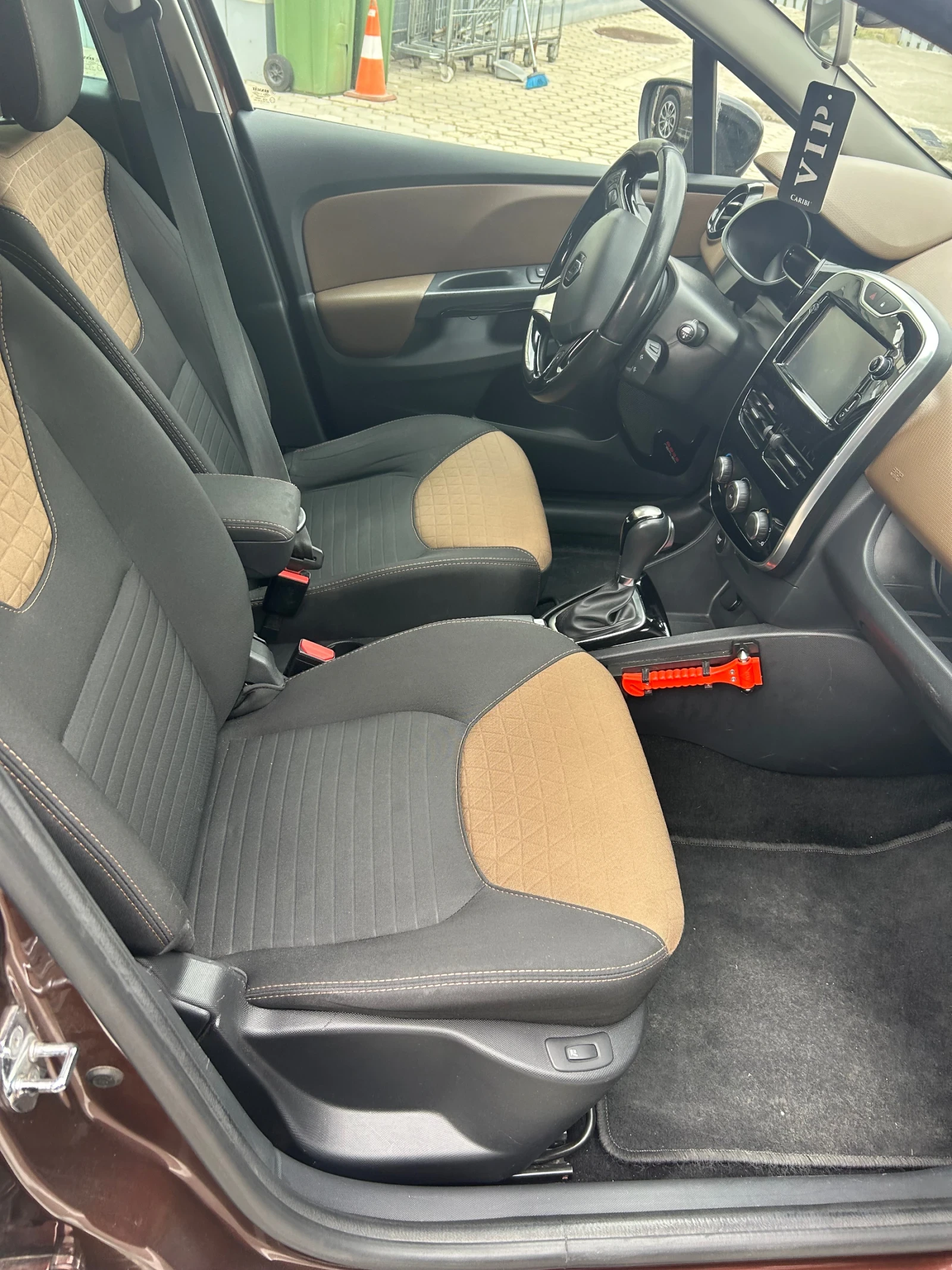 Renault Clio ClioIV Automatic , снимка 5 - Автомобили и джипове - 56275460