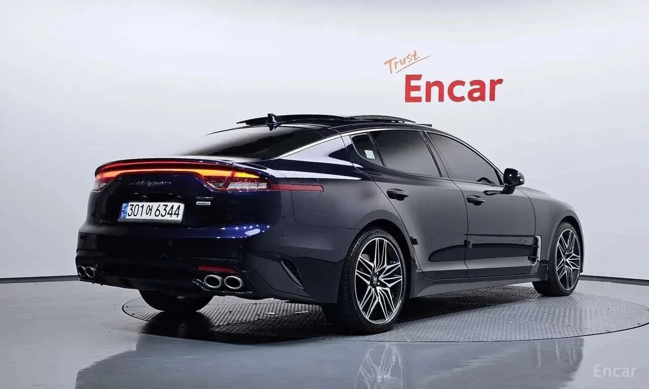 Kia Stinger, снимка 2 - Автомобили и джипове - 56685640