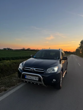 Toyota Rav4 Топ състояние!!! ГАЗ, снимка 1