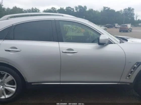 Infiniti QX70 | Mobile.bg    7