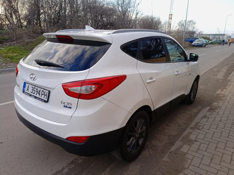 Hyundai IX35, снимка 9 - Автомобили и джипове - 49090022