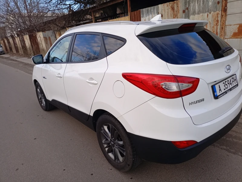 Hyundai IX35, снимка 8 - Автомобили и джипове - 49090022