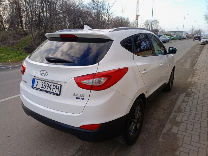 Hyundai IX35, снимка 5 - Автомобили и джипове - 49090022