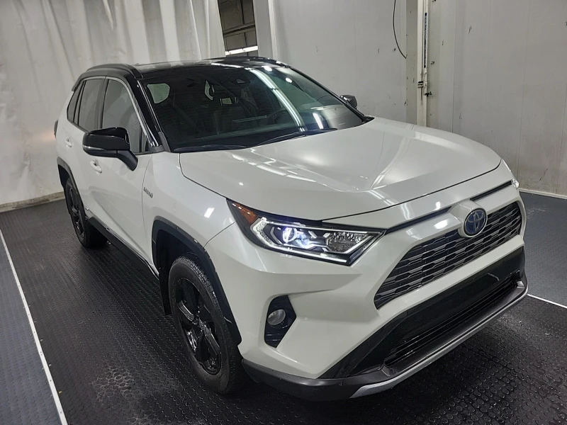 Toyota Rav4 HYBRID XSE * * CARFAX * * АВТО КРЕДИТ * * , снимка 2 - Автомобили и джипове - 52434994