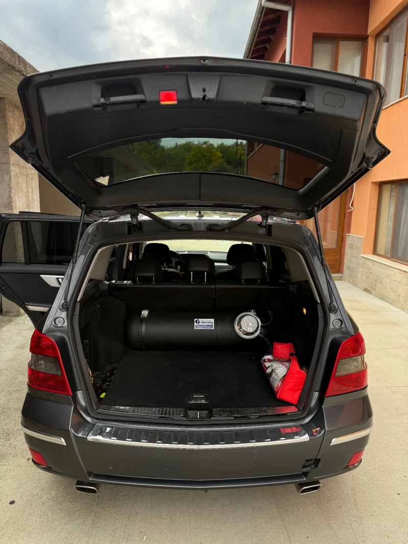 Mercedes-Benz GLK, снимка 14 - Автомобили и джипове - 52596524