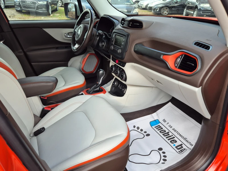 Jeep Renegade 1.4T-jet FULL 4X4 КОЖА ВНОС ИТАЛИЯ БЕЗ РЪЖДИ И ЗАБ, снимка 11 - Автомобили и джипове - 53007491