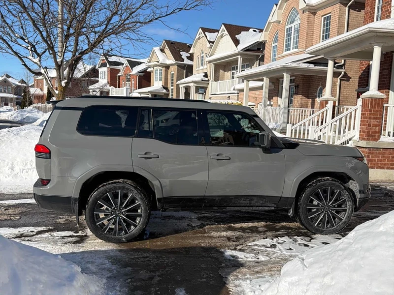 Lexus GX 550 * CARFAX * БЕЗ ПЪРВОНАЧАЛНА ВНОСКА, снимка 4 - Автомобили и джипове - 53307346