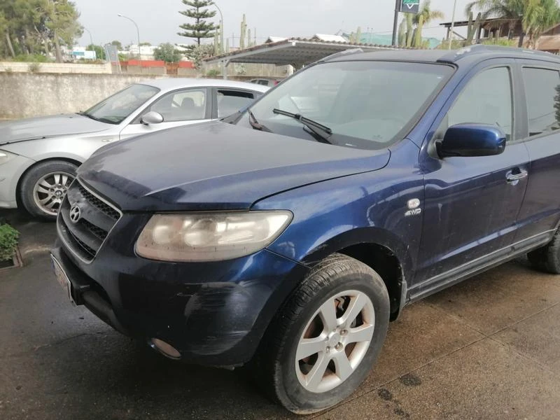 Hyundai Santa fe 2.2CRDI, снимка 1 - Автомобили и джипове - 21992414