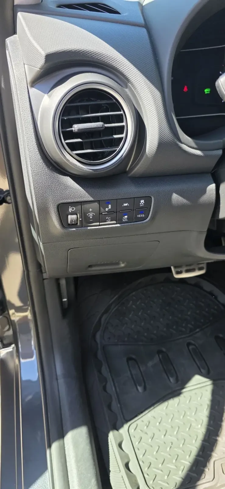 Hyundai Kona 64 Kw , снимка 17 - Автомобили и джипове - 51625764