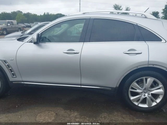 Infiniti QX70  - изображение 3