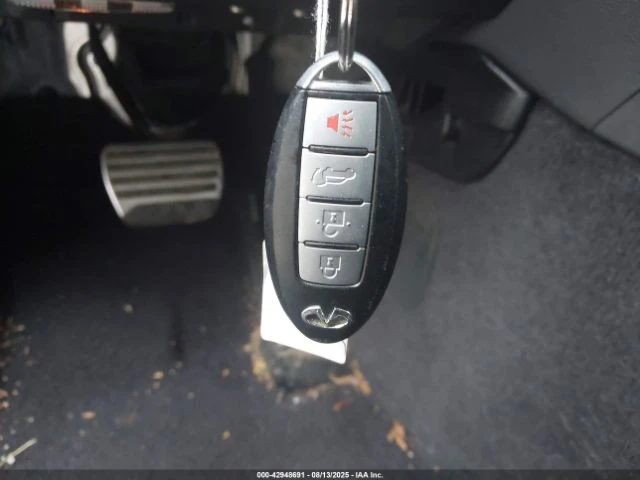 Infiniti QX70 | Mobile.bg   12