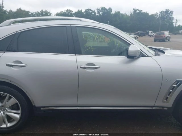 Infiniti QX70  - изображение 7