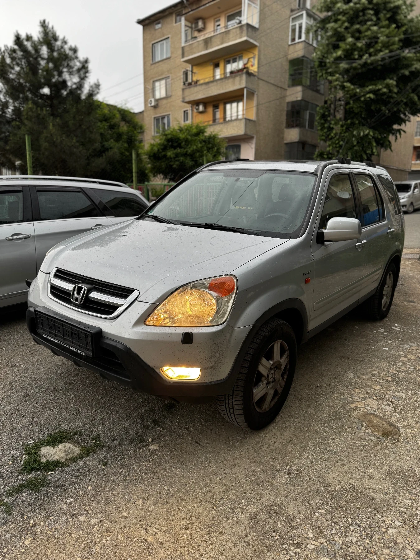 Honda Cr-v 2.0  - изображение 2