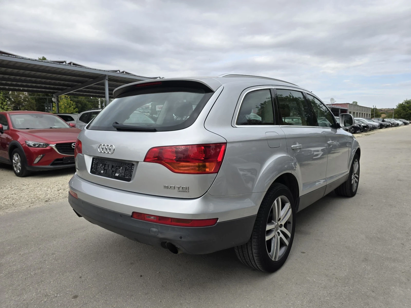 Audi Q7 3.0TDI 233к.с Quattro 6+ 1места шум в мотора - изображение 4