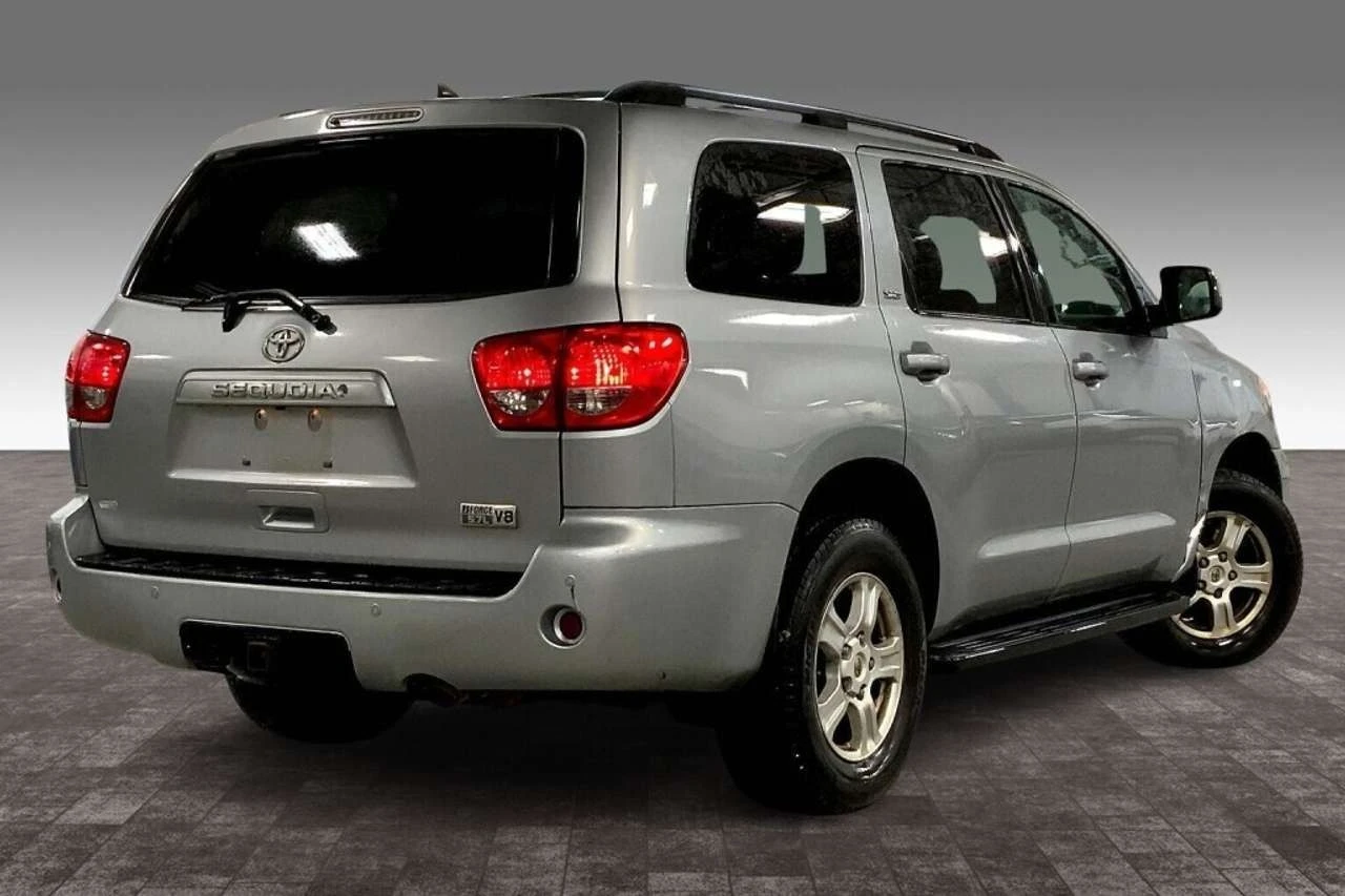 Toyota Sequoia 5.7 V8 4x4 SR5 PACKAGE * CAM * ШИБЕДАХ * 8-МЕСТЕН - изображение 4