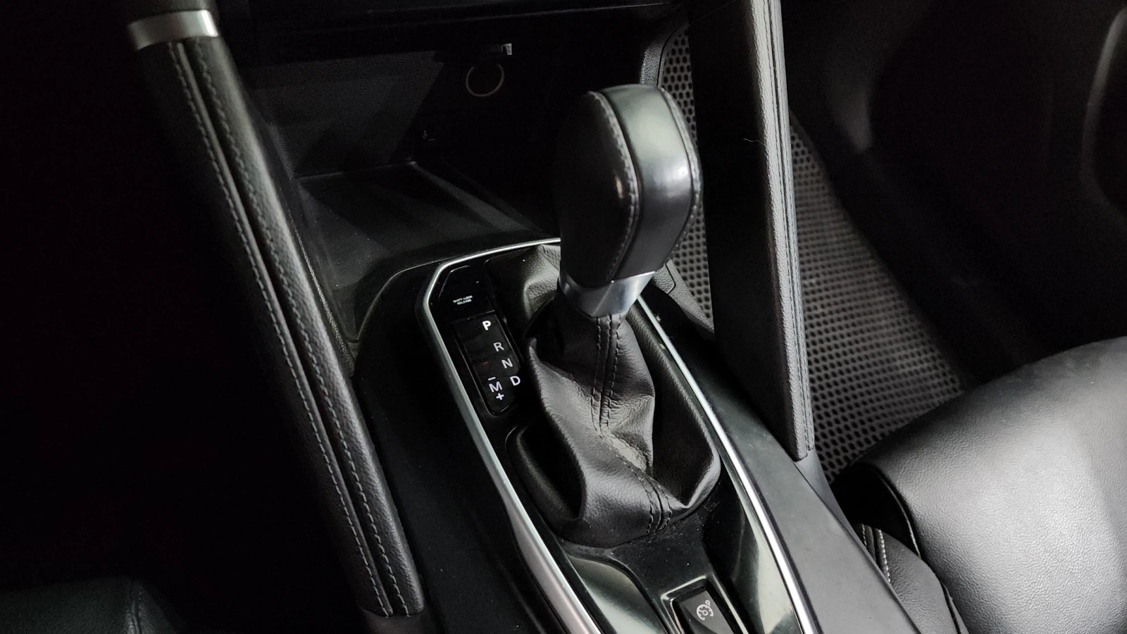 Renault Koleos 2.0LPE SE 2WD autogeorge.com | Mobile.bg � ����������� 9