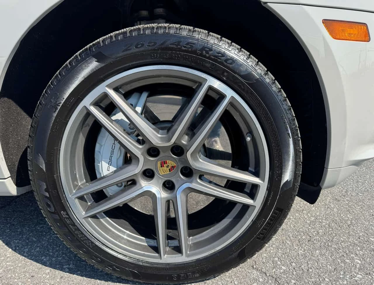 Porsche Macan * Turbo * CARBON* ОБДУХВАНЕ* ПАНОРАМА* , снимка 4 - Автомобили и джипове - 54575912