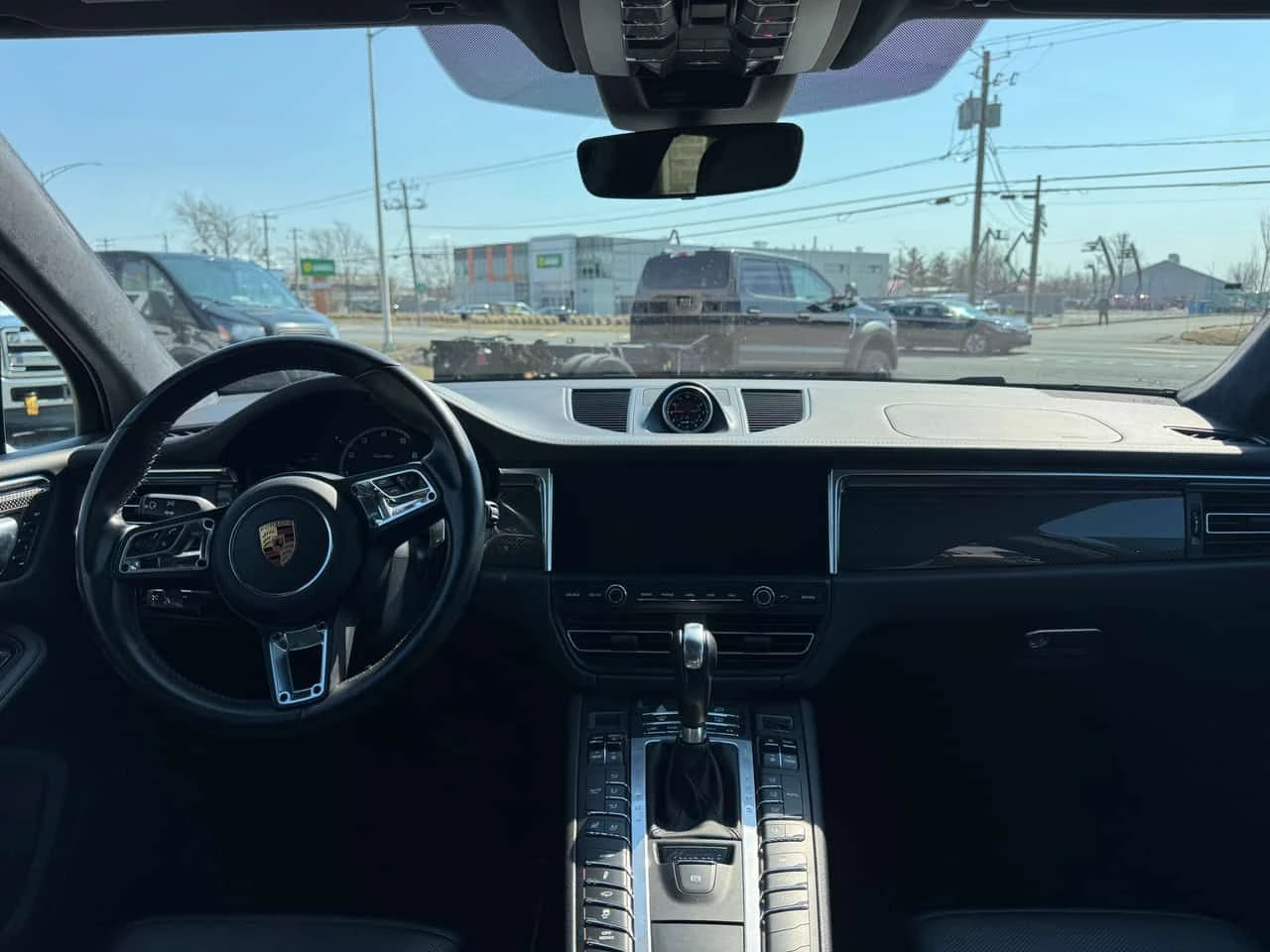 Porsche Macan * Turbo * CARBON* ОБДУХВАНЕ* ПАНОРАМА* , снимка 8 - Автомобили и джипове - 54575912