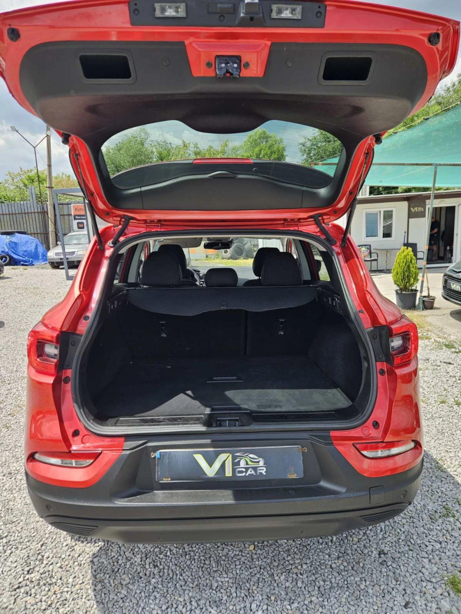 Renault Kadjar 1.3Tci 140k.c., снимка 7 - Автомобили и джипове - 54758279